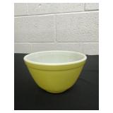 vintage Pyrex #401 yellow nesting mixing bowl