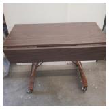 Drop leaf fold up table