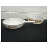 7.5ï¿½ fire king and 7ï¿½ corningware dishes