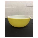 Vintage Large Yellow PYREX 4 Qt. Mixing Bowl #404