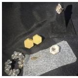 Size 5 ring with pin and clip on earrings and