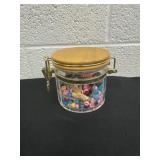 4ï¿½ jar of beads