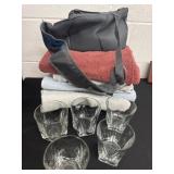 Towels,bag and 5 cups