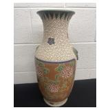 18ï¿½ vintage Chinese cloisonne vase
