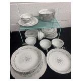 Sweet Briar' pattern And Mikasa 30pc