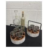 7ï¿½ drink caddy with cups and bottles with corks