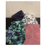 4 pairs of legging size large
