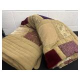 Queen comforter needs repairs