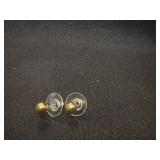 Costume post earring gold in color