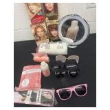 Hair dye with mirror and sunglasses
