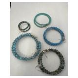1.5-3ï¿½ round vintage hoop earrings