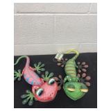 2 14ï¿½ metal lizards