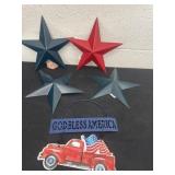 9ï¿½ metal truck decor and 7ï¿½ metal red and blue