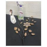 Metal wall art,  girl with cat figruine and