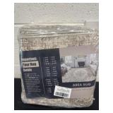 New 5ï¿½x7ï¿½ area rug.
