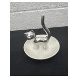 Cat ring holder