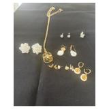 Group a jewelry, necklace and huge group of
