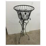 Decor Metal Wire Planter Stand 37in