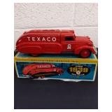 ERTL Texaco 1939 dodge airflow locking coin bank