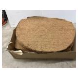 Cacoliner coconut husk planter liner material