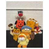 Group of Garfield plushies