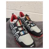 New size menï¿½s 9 shoes