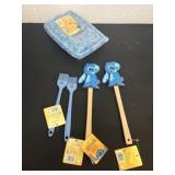 Group of stitch kitchen items