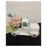 11ï¿½ metal truck with floral