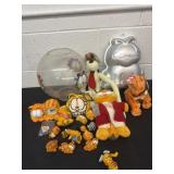 Group of Garfield items