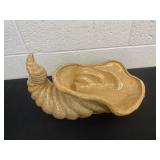 15ï¿½ vintage Atlantic Mold ceramic cornucopia has