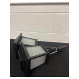 Two 17ï¿½ solar light