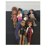 Group of lol surprise dolls