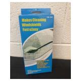 Streak free windshield cleaning Wanda