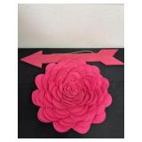 16' felt flower and 25' wood arrow