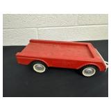 Vintage metal 11' nylint trailer