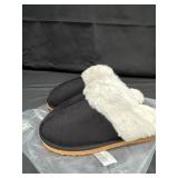 New black slippers size 9/10