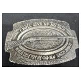 vintage silver-tone metal belt buckle features