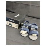 New kids Hurley size 8 sandals