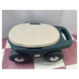 Step 2 Garden Cart