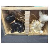 salt and pepper shaker set shaped like dogs
