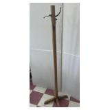 69in Wooden Floor Coat Rack