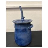 8'ceramic pot with lid