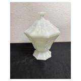 8.5' vintage Anchor Hocking milk glass candy dish
