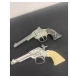 2 vintage cap guns