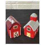 Cute Vintage Barn House Salt and Pepper Shakers,