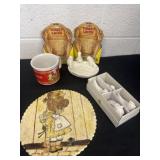 Trukey lancer and rooster and pig napkin rings