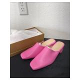 New size 8.5 pink heels