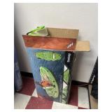 One kayak set in box