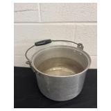 10' aluminum pot