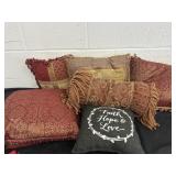 Tote of Decor Misc Throw Pillows